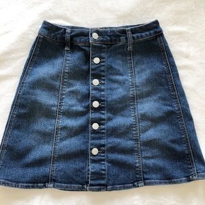 buttoned jean skirt